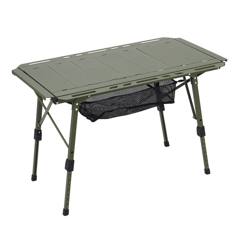Expandable and height-adjustable IGT table with mesh pocket